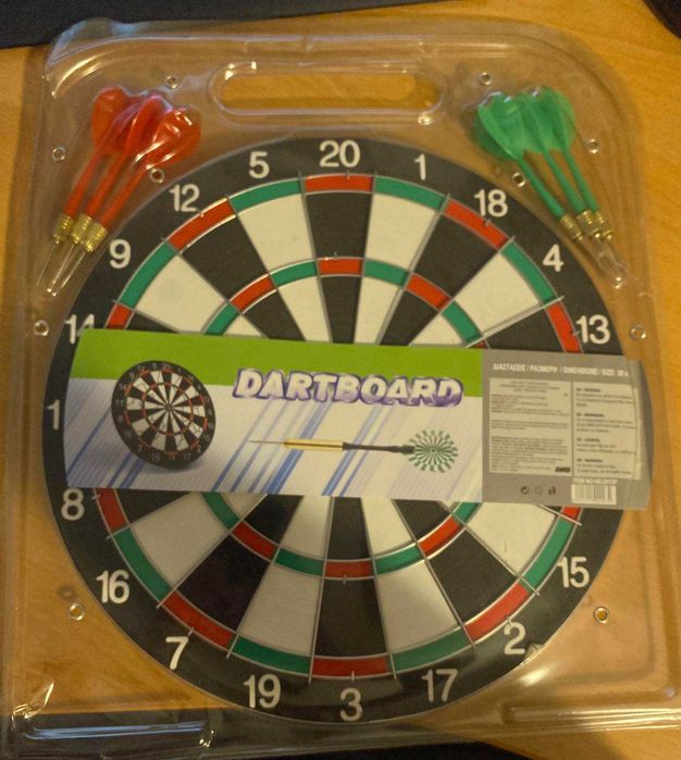 Неразопакован дарц !