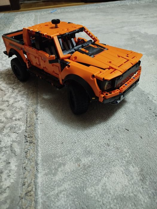 Lego Technic Ford Raptor