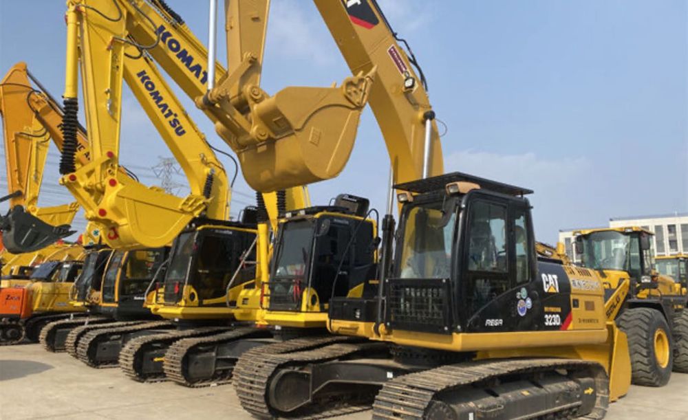 Dezmembrez excavator Caterpillar 325D, 325DL, 325BLN, 329D–piese