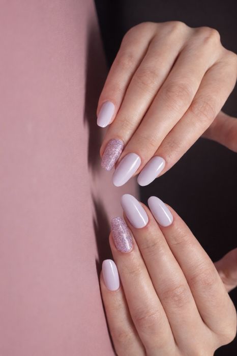 Manichiură cu gel/ ojă semipermanentă/ polygel