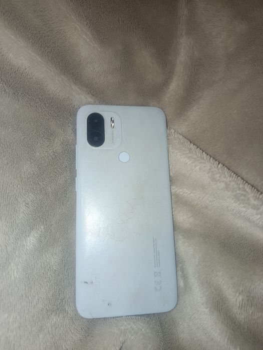 Б/у телефон Redmi A1+ полностью рабочий