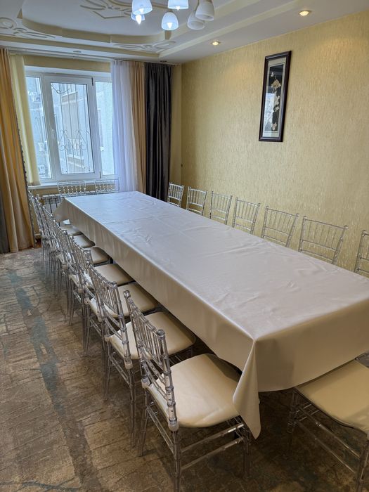 Аренда столов и стульев