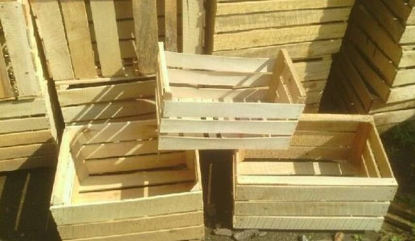 Продаю ящики: картонные, пластиковые, деревянные