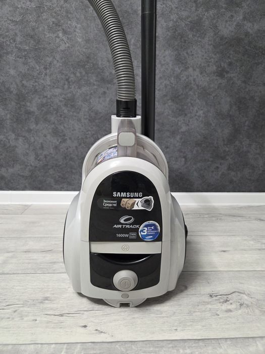 Продам пылесос Samsung