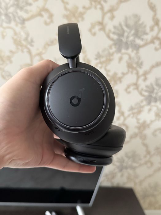 Наушники Soundcore Q45