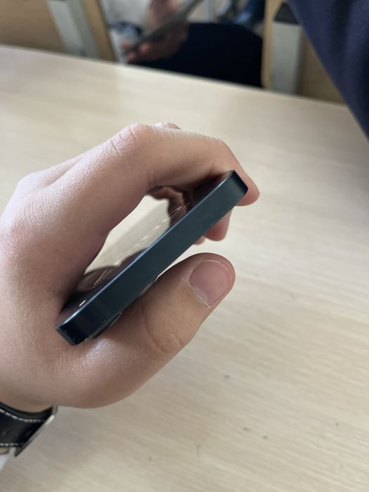 Айфон 13 хорошой ценой