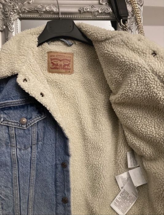 Geaca Levi’s captusita