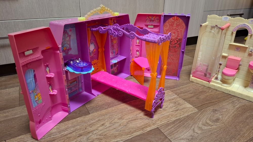 Барби и домики для Барби ( Mattel)