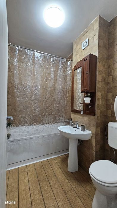 Apartament Chiajnastr.Ilie Petre mobilat si utilat complet-Comision 0%
