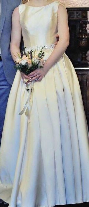 Платье свадебное