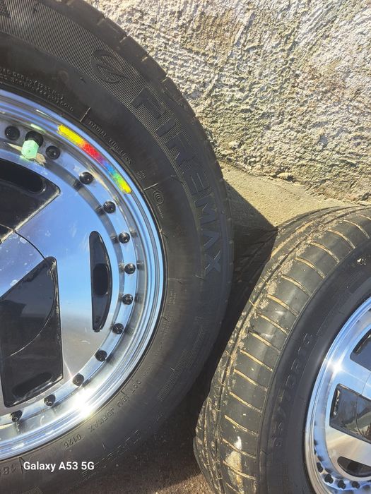 Комплект резины с дисками