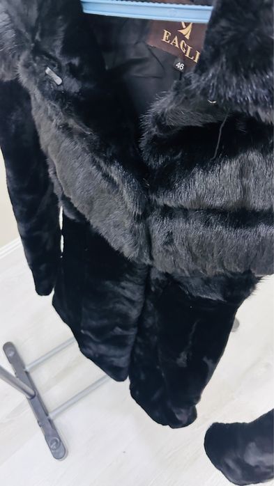 Продается шуба мутон полунорка