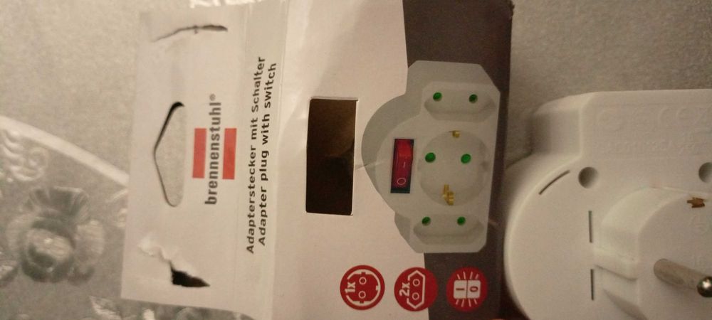 Тройник с сетевым выключателем(Германия)