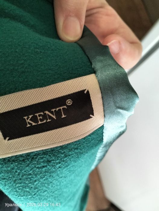 Продам  демисезонный пальто.