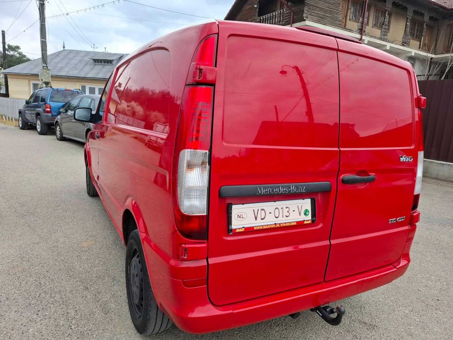 MERCEDES Vito 110 Autoutilitara 3 locuri 2.2CDi E5 6 trepte AC, recent adus Olanda