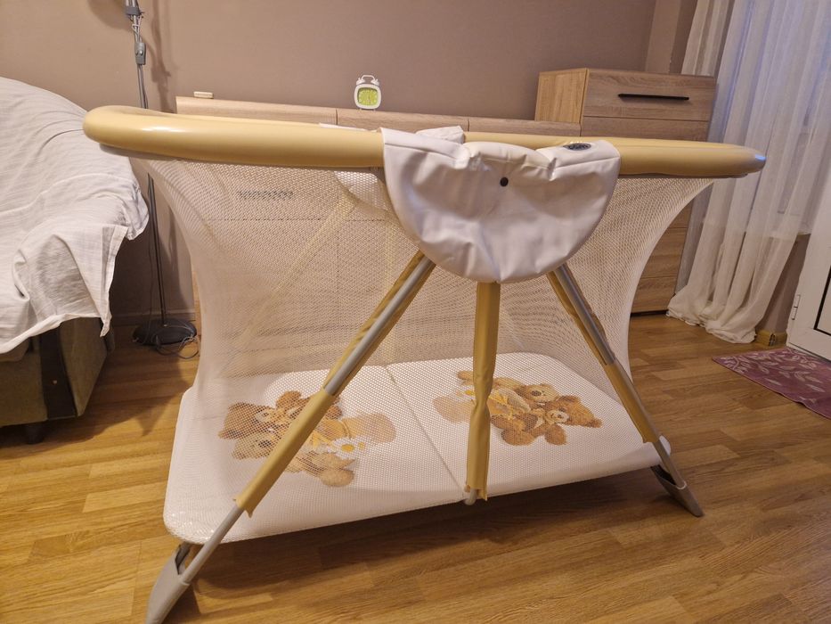 Италианска кошара за игра и сън CAM