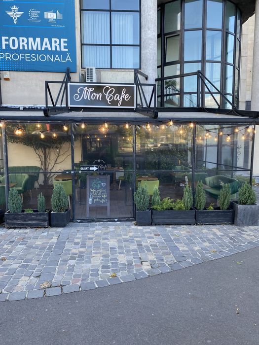 Pergola retractabila electrica