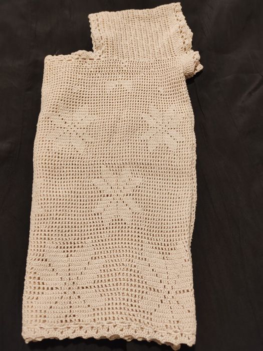 Плетена блузка на една кука