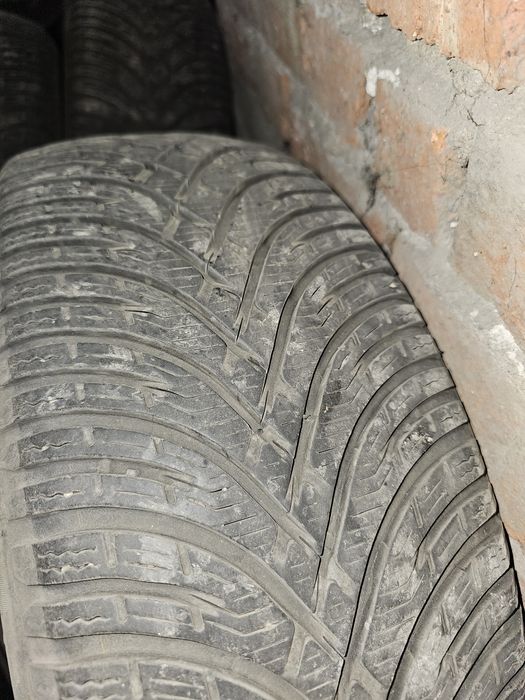 Зимни гуми 205/55 R16