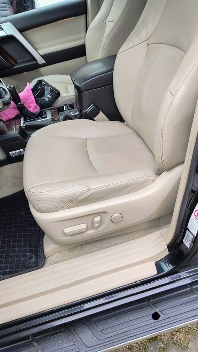 Toyota land cruiser 150 Prado