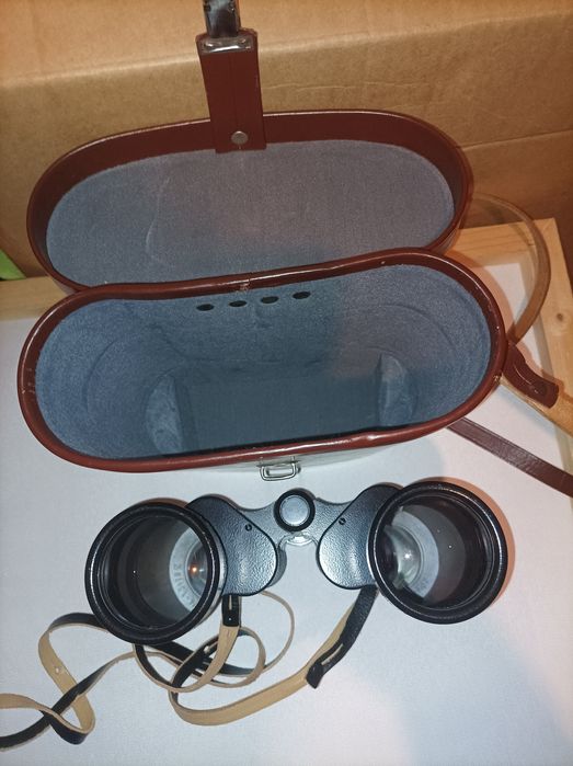 Продавам Karl Zeiss Jena Dekarem 10/50