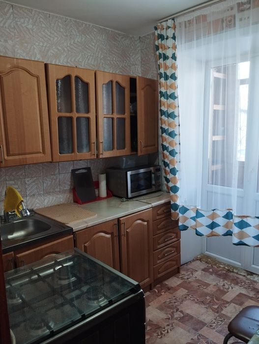 Сдаётся трёхкомнатная квартира