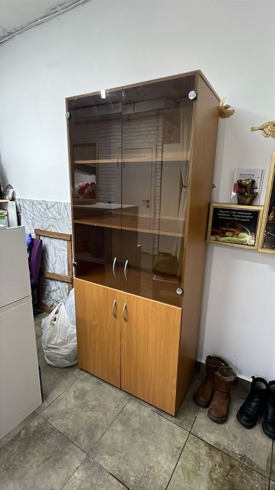 Продам шкаф для офиса