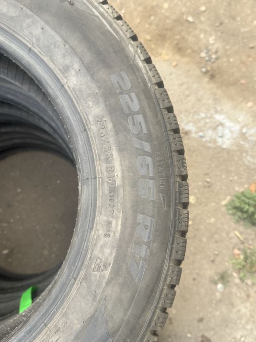 Продам резину R17