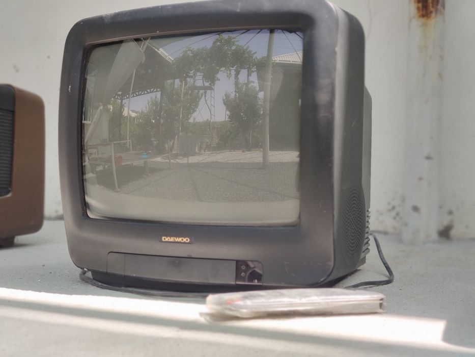 Televizor Daewoo (rekvizit va dekoratsiyalar uchun+ ishlaydi)