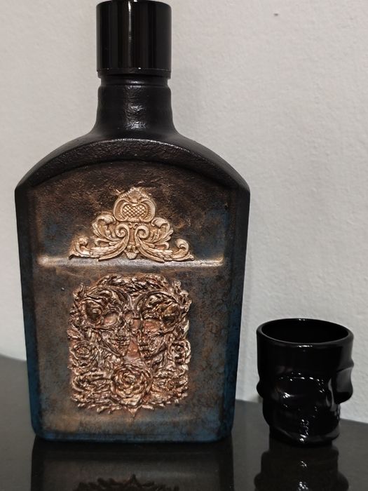 Sticlă decorativă skull unicat