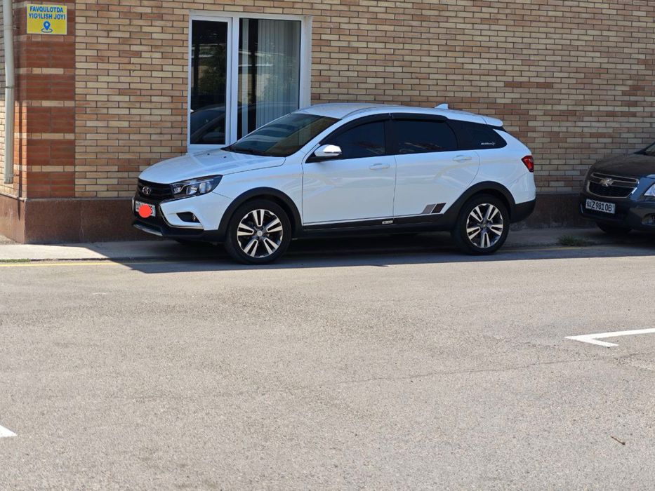 Lada Vesta Sw Cross 2022