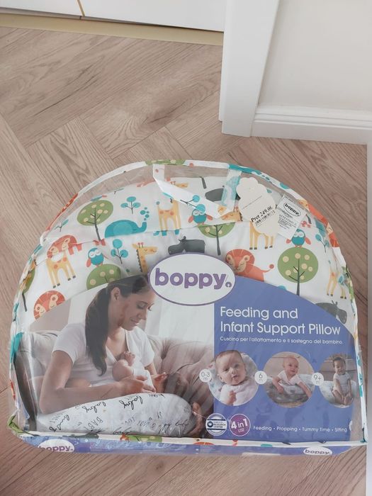 Pernă alăptat gravide