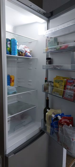 СРОЧНО продам холодильник