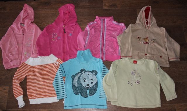 Продам кофточки для девочек