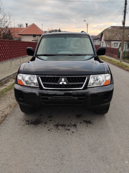 Motsubichi pajero 3.2 utilitara