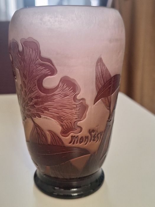 Sticla semnata Montesey art nouveau