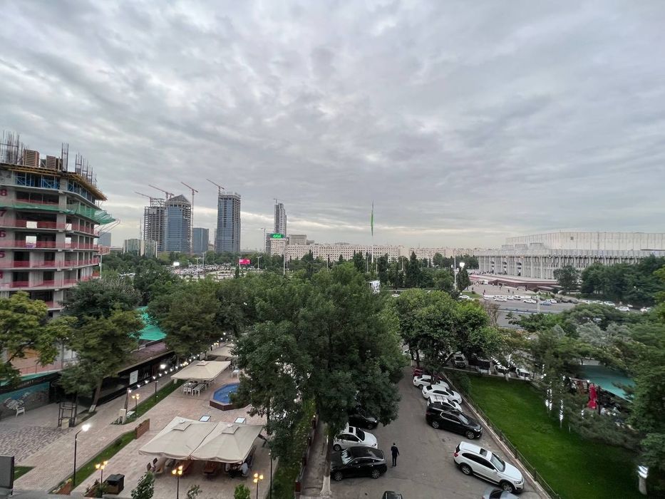 Срочно своя, продаётся квартира 3/5/9 Миллийбог, Дружба Народов