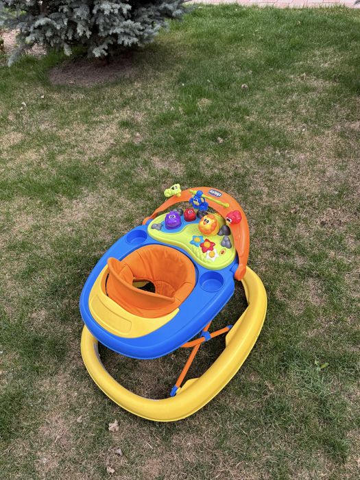 Ходунки детские Chicco