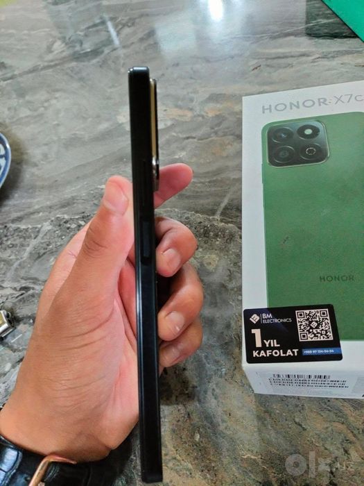 Sotiladi Honor x7c