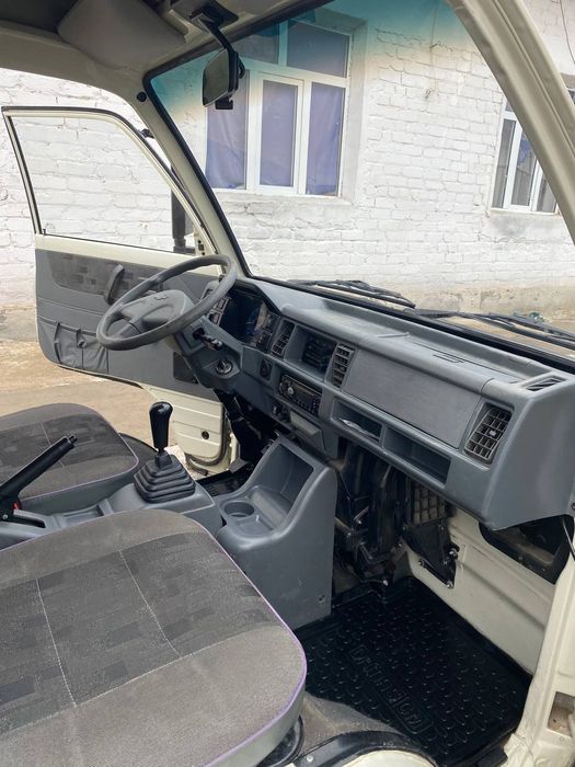 Дамас автомашинаси срочнога сотилади