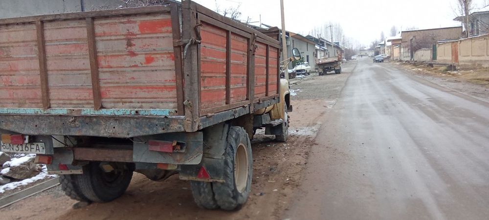 Gaz 53 sotiladi yili 1976. zapchastgayam sotaman.