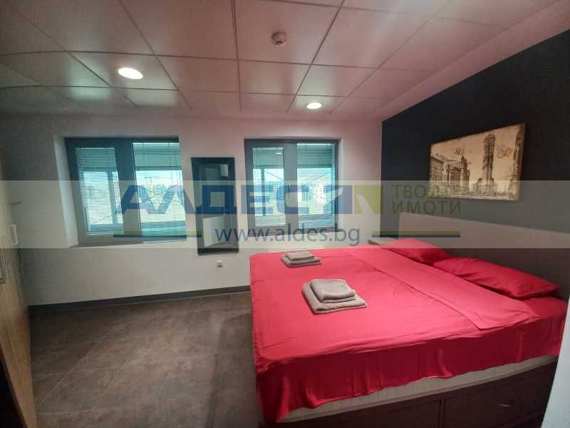 Стилно обзаведен тристаен ап. в Младост 4!