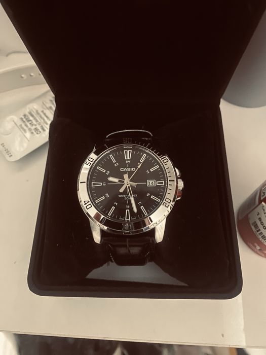 Часы CASIO и одиколон 100мл оба 17000