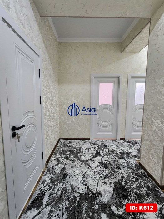 Srochna sotiladi 2x xonali Preium kvartira K612