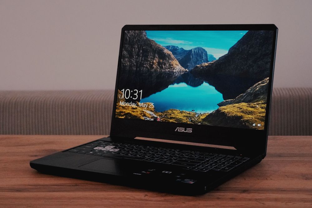 Лаптоп ASUS TUF Gaming FX505DT – мощен и надежден лаптоп за всеки ден