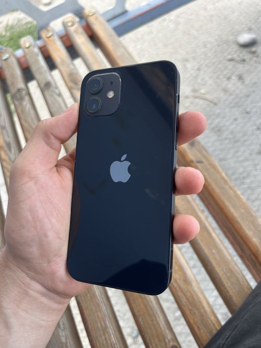 iPhone 12   64 ГБ