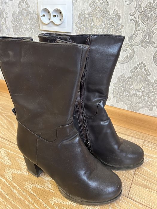 Продам сапоги осень-весна