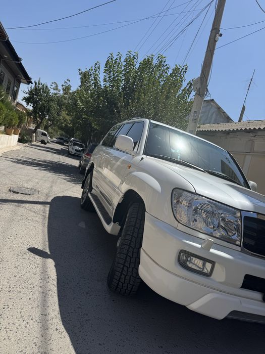 продается Toyoto LAND CRUISER 100 в идеальном состоянии з