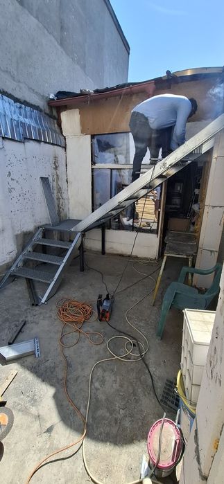 Scări metalice pentru interior și exterior
