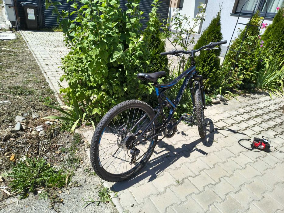 Vând bicicletă Velors Thunder 2.6